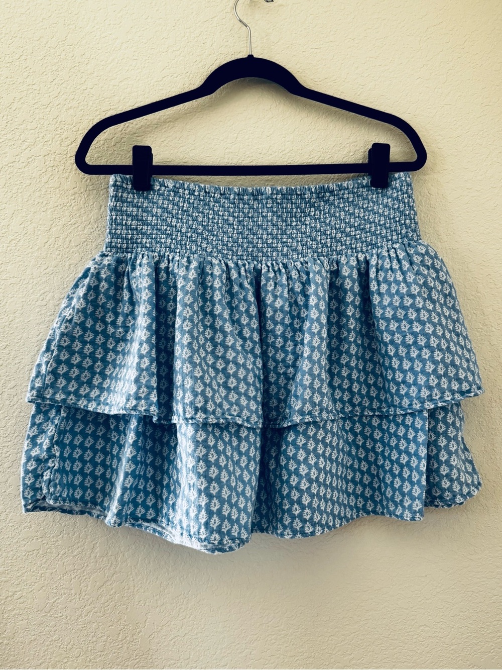 Vineyard Vines Martha’s Vineyard Smocked Waist Cotton Tiered Skirt